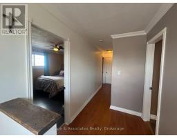 696 Coursol Road, West Nipissing, ON P2B3J6 Photo 25