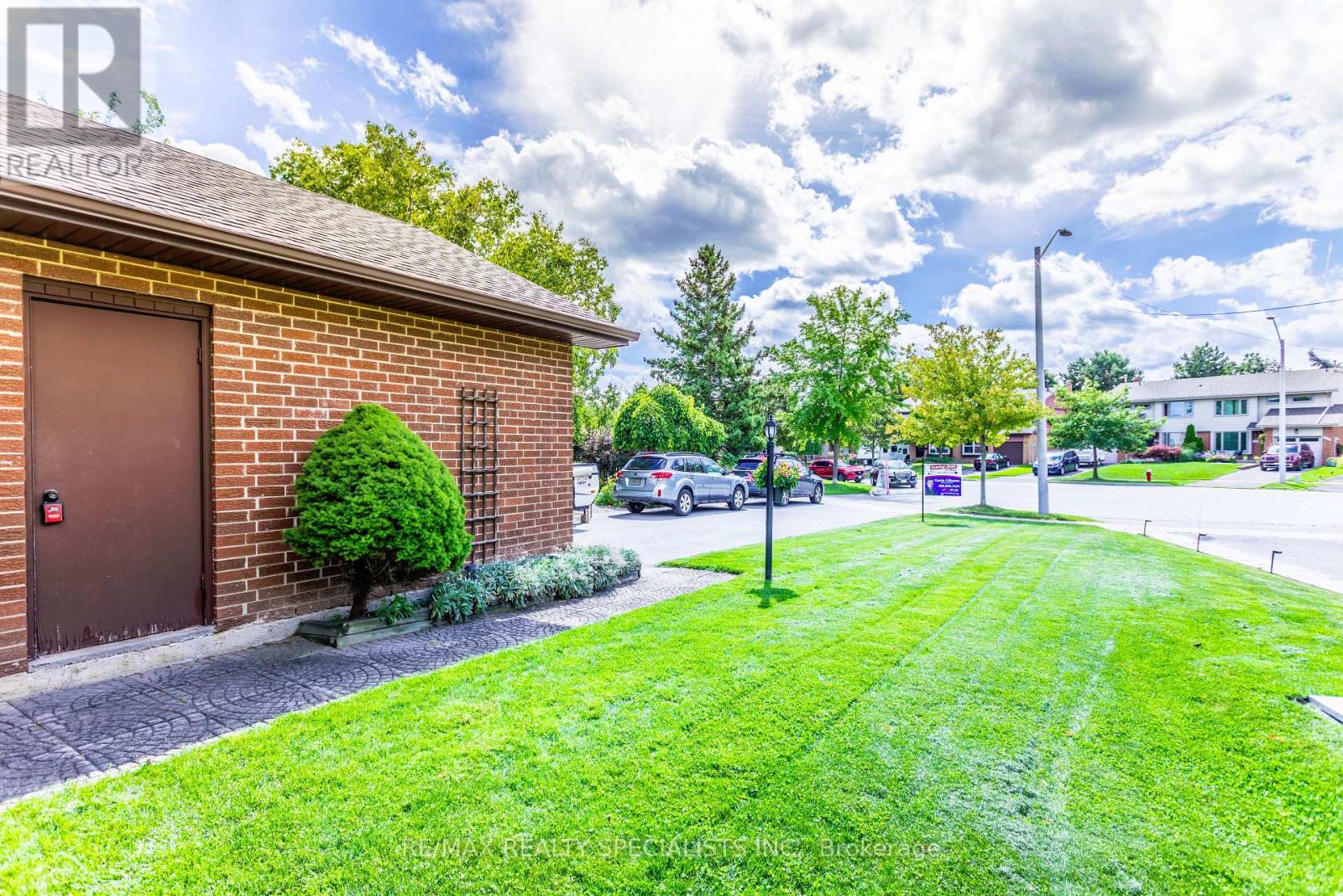 2727 LOS PALMAS COURT - 4