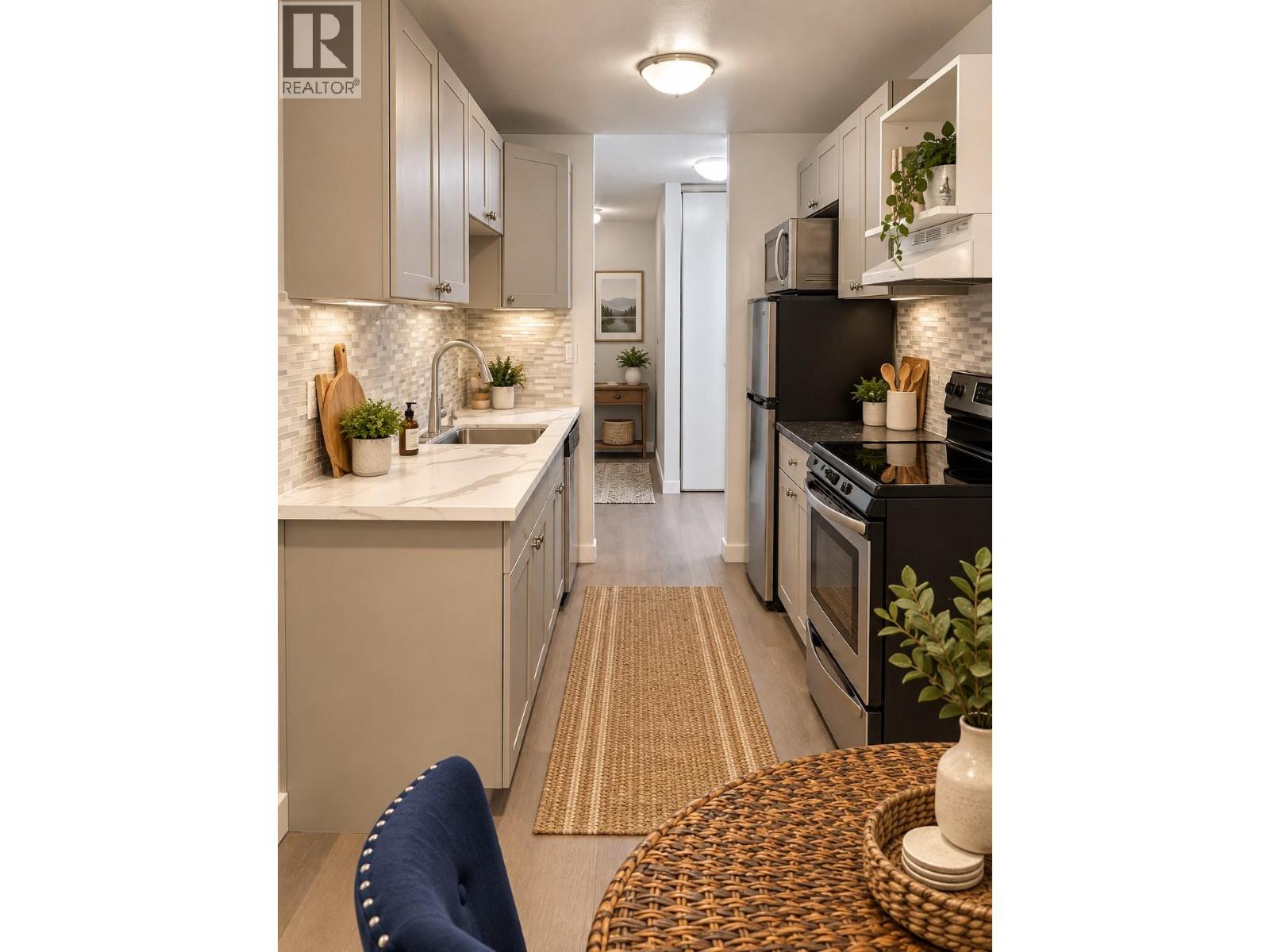 #314 395 Franklyn Road - 15