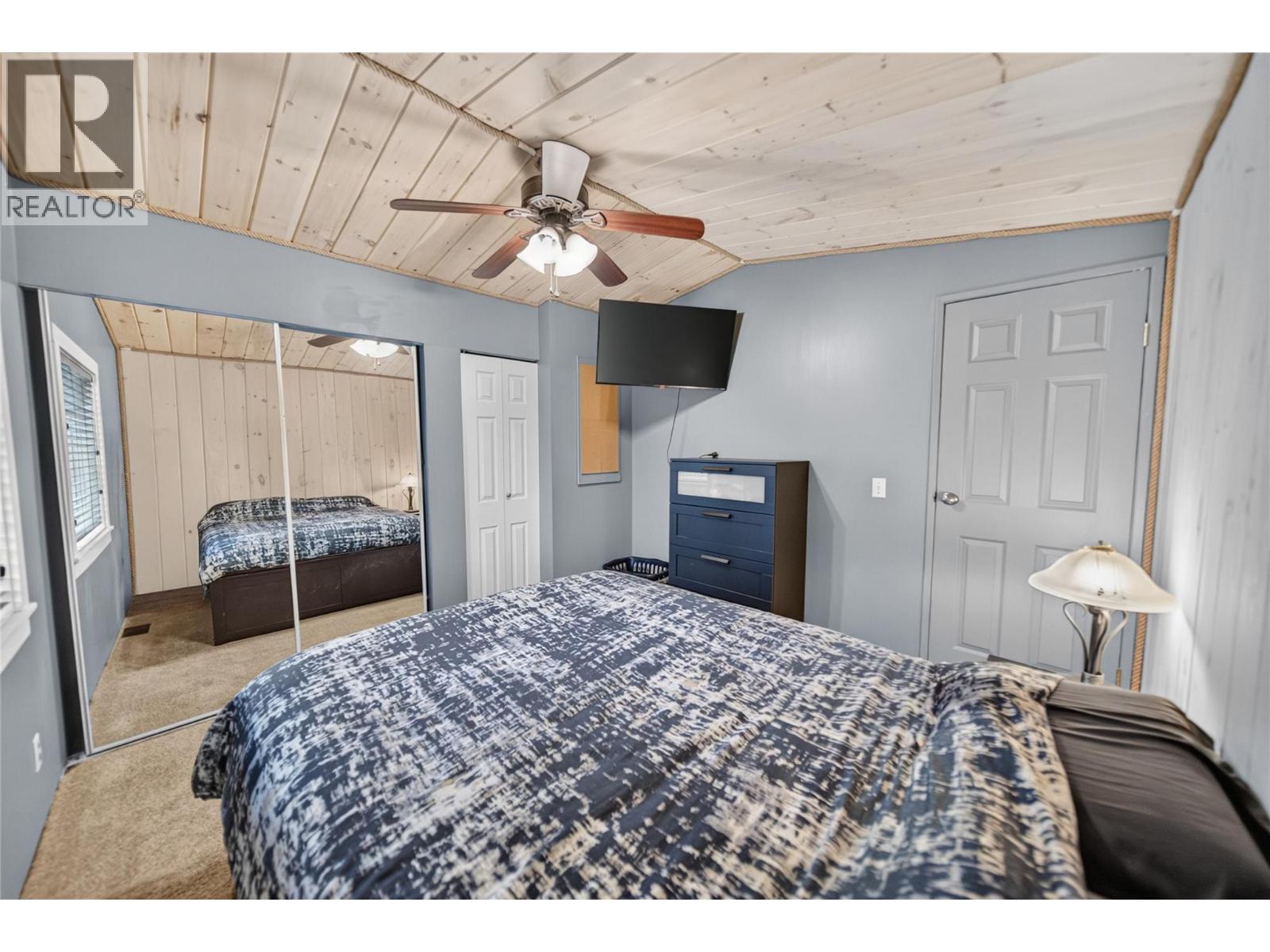 7285 Jaffray Village Loop Road - Image 20