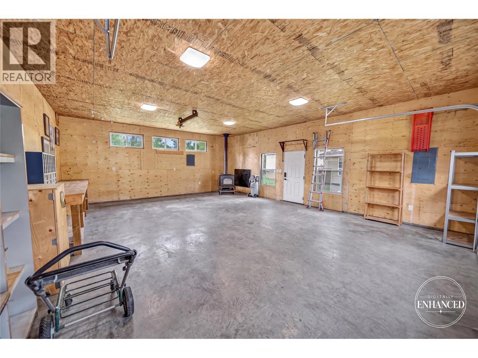 7285 Jaffray Village Loop Road - Image 33