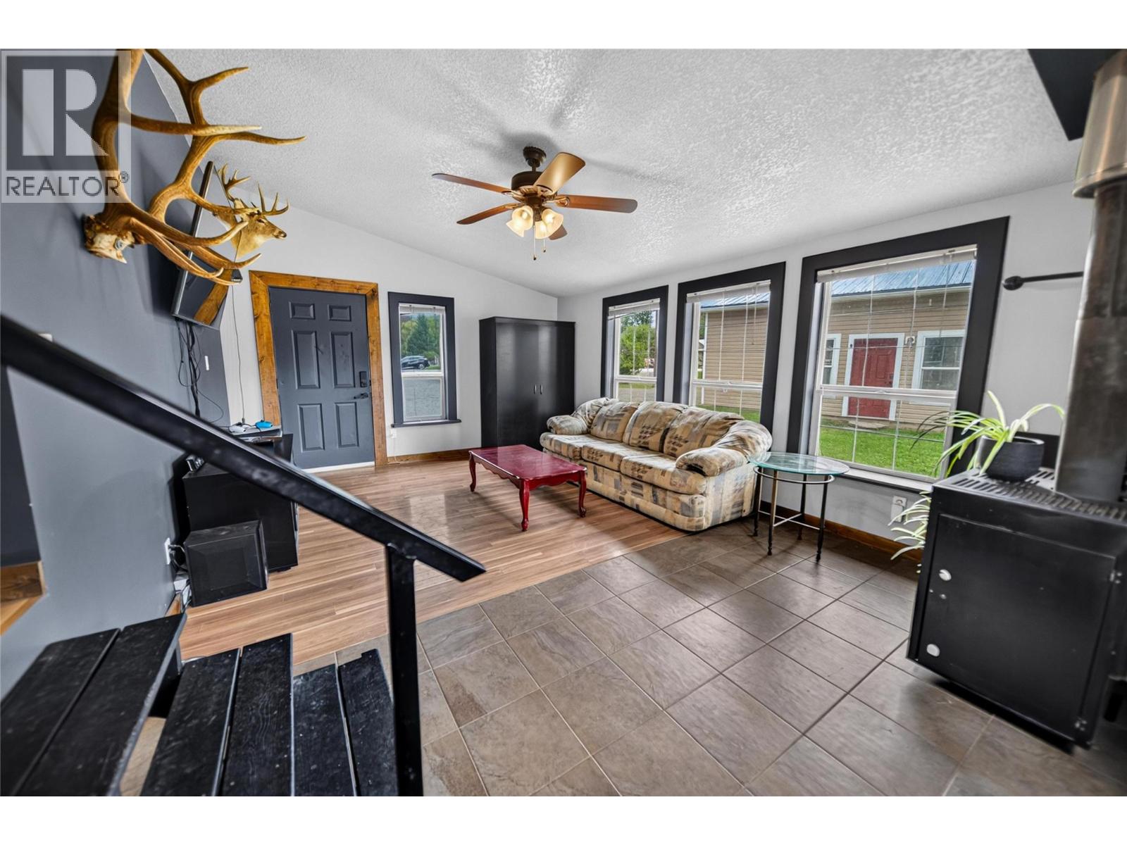 7285 Jaffray Village Loop Road - Image 7