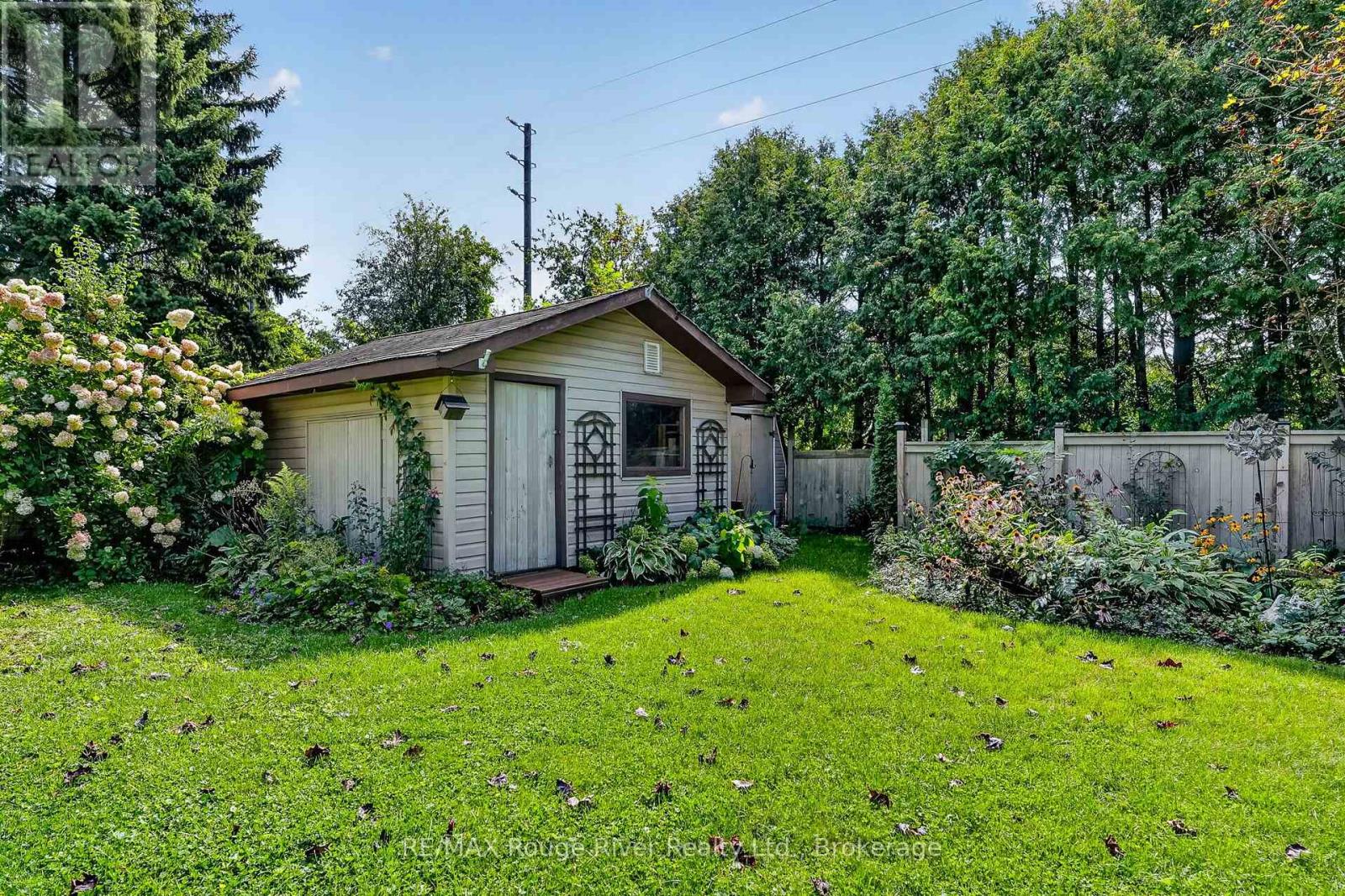 49 CENTENNIAL DRIVE - 39