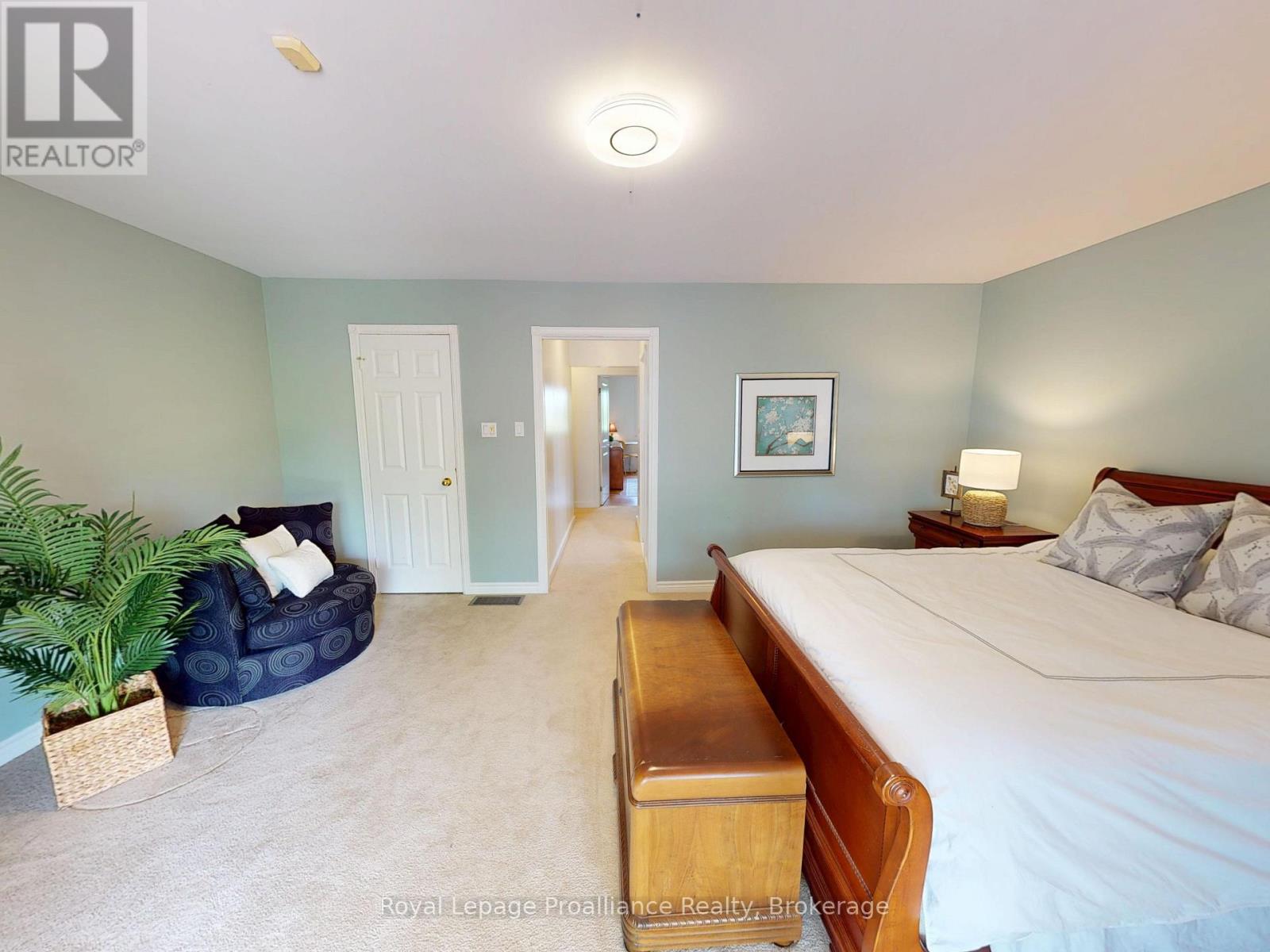 100 BAY BREEZE STREET - 16