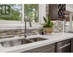 313 Lindan Avenue, Selwyn, ON K9L1K8 Photo 15