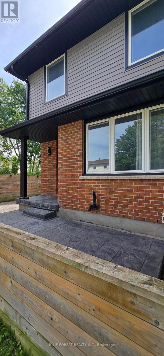 93 ELVIRA CRESCENT, London South (South X) — photo 2