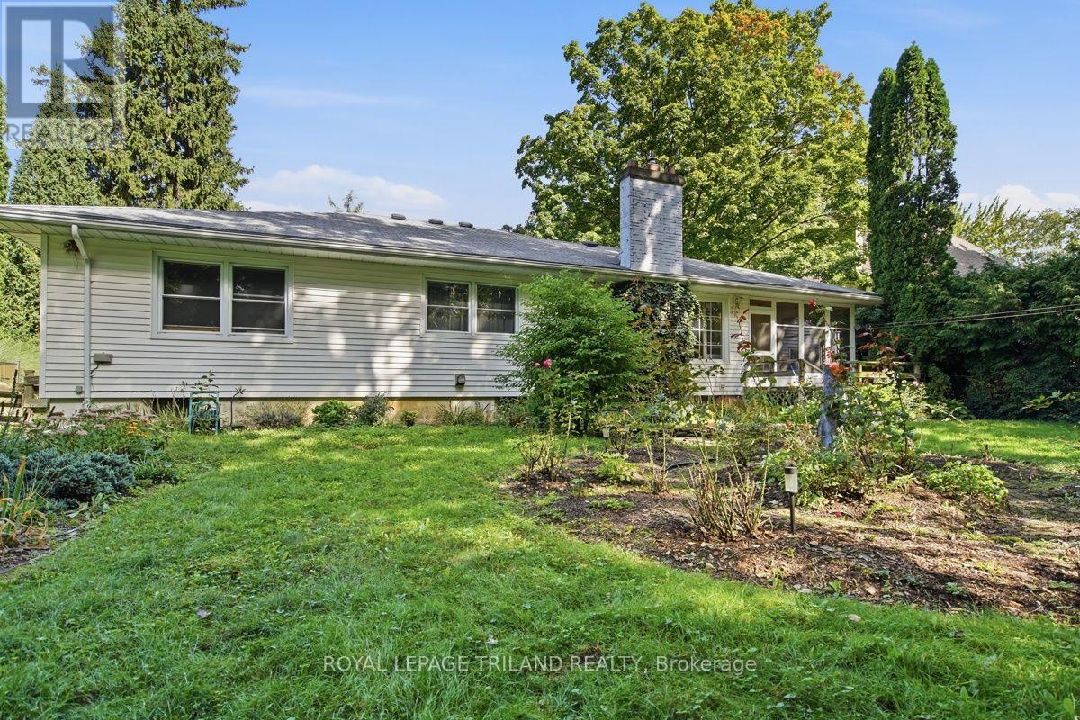 15 MEDWAY CRESCENT - Image 22