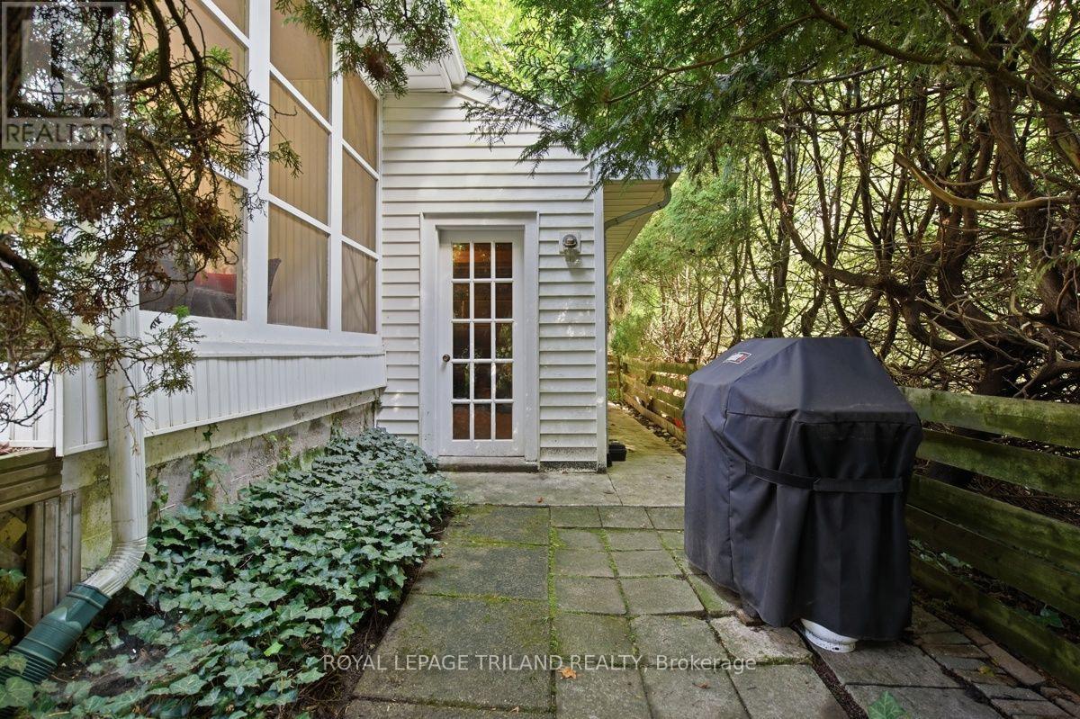 15 MEDWAY CRESCENT - Image 23