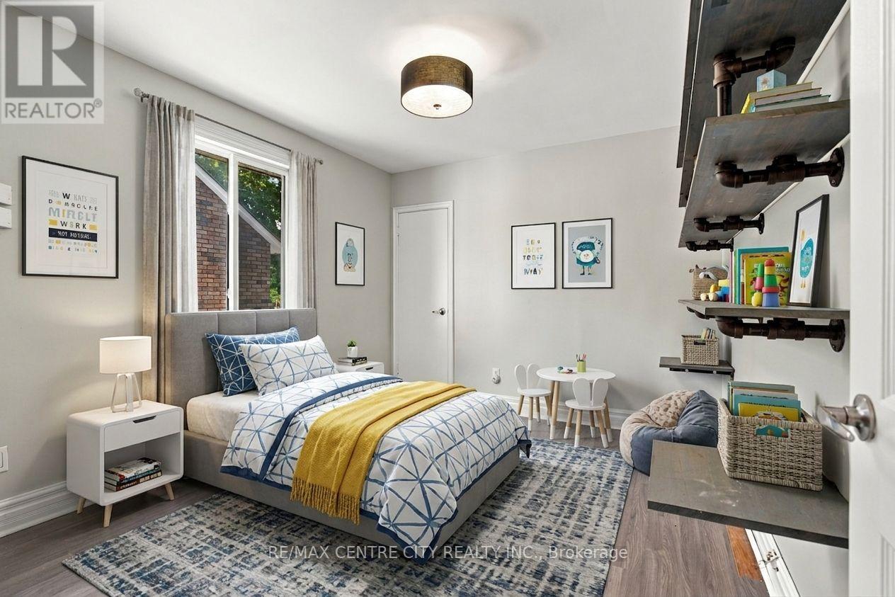 22 GRAYDON STREET - 23