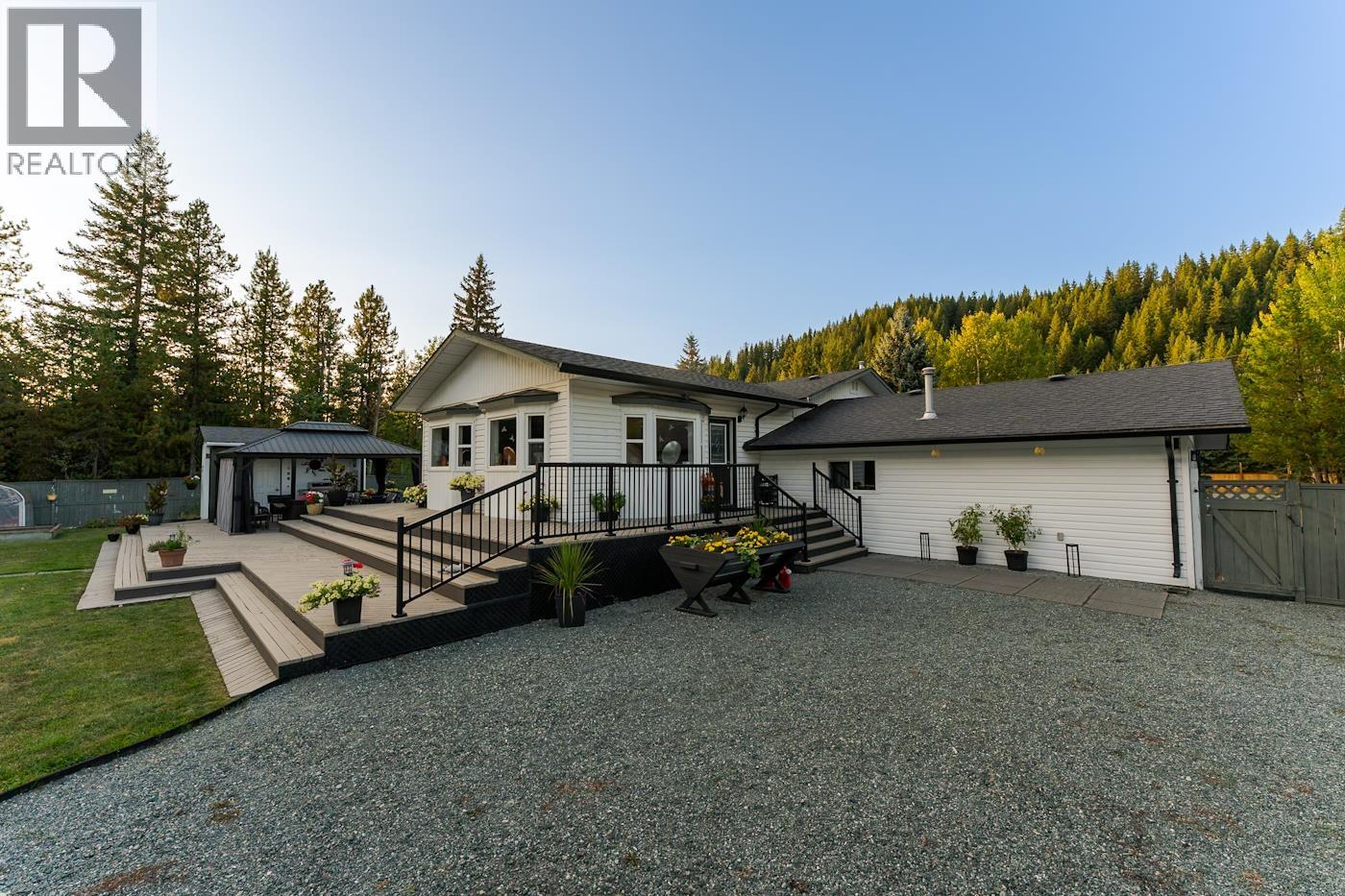 6281 NORTH NECHAKO ROAD - 32