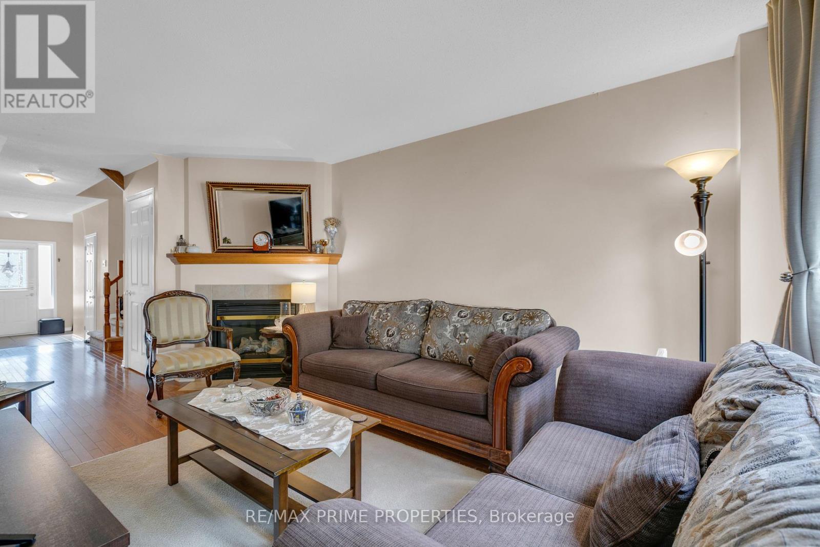 33 INVERKIP AVENUE, Ottawa — photo 8