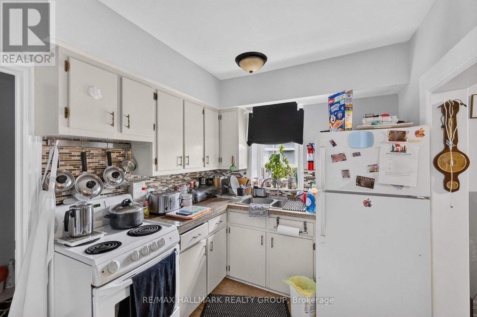 98 NORTH STREET - Image 41