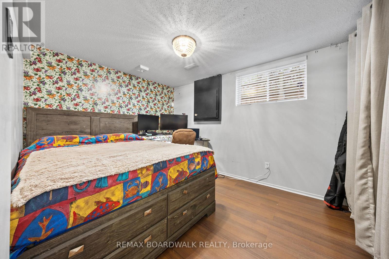 1497 ROBERVAL AVENUE - 24