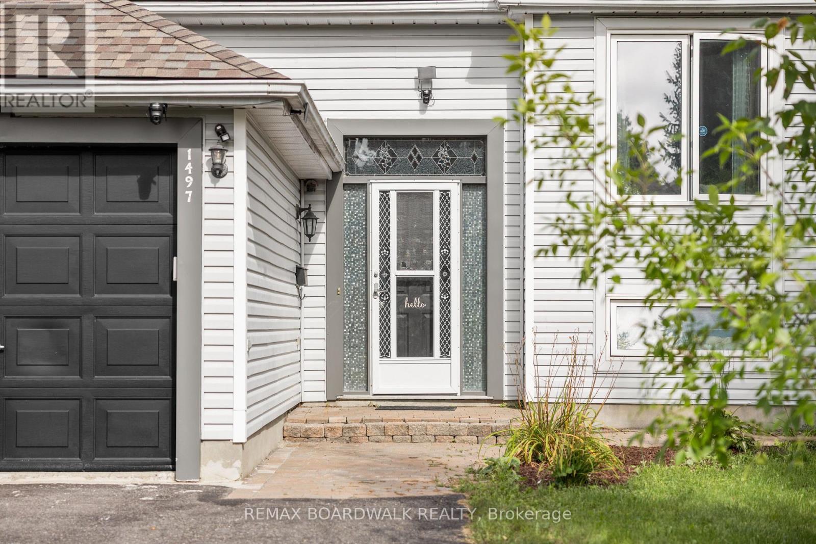 1497 ROBERVAL AVENUE - 3
