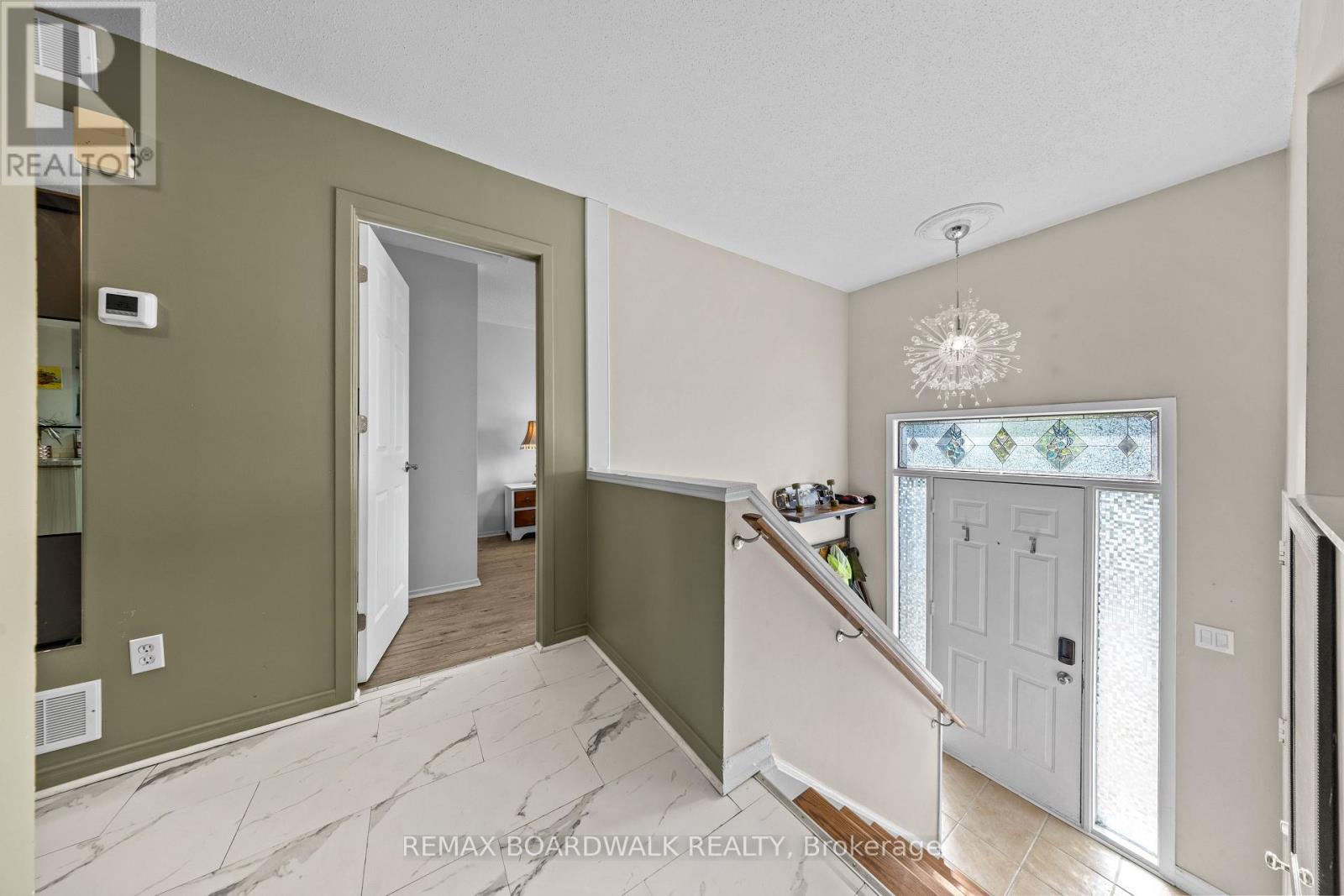 1497 ROBERVAL AVENUE - 4