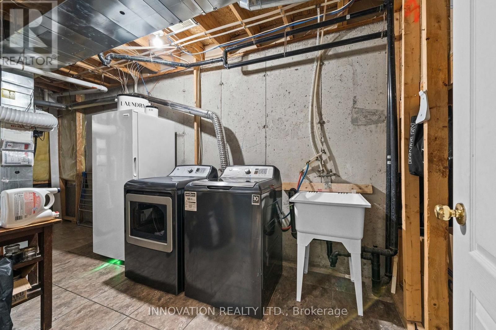 2185 LISKA STREET - 34