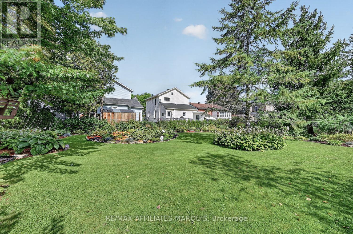 37 OGDEN AVENUE - Image 38