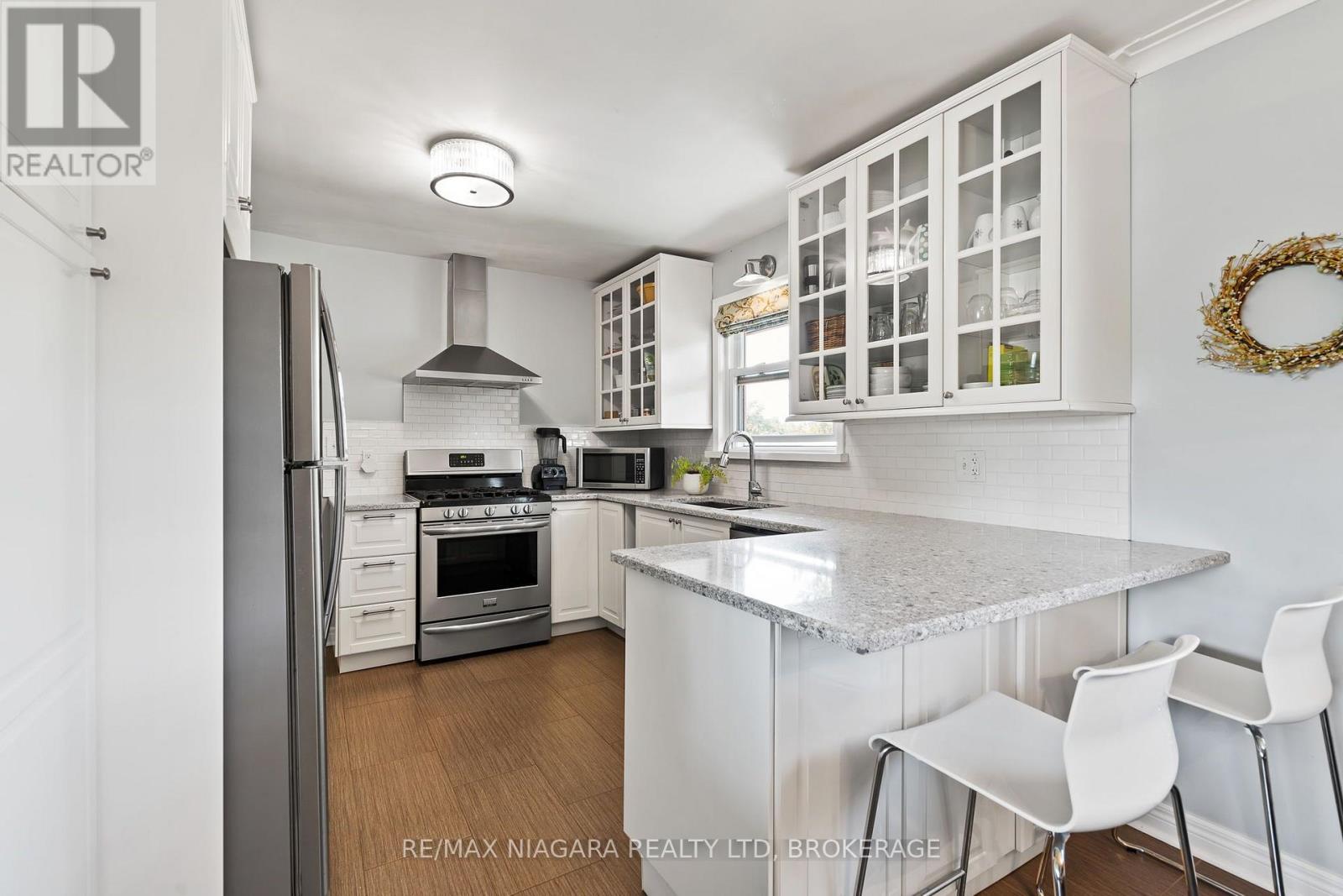 182 ROSEMOUNT AVENUE - Image 11