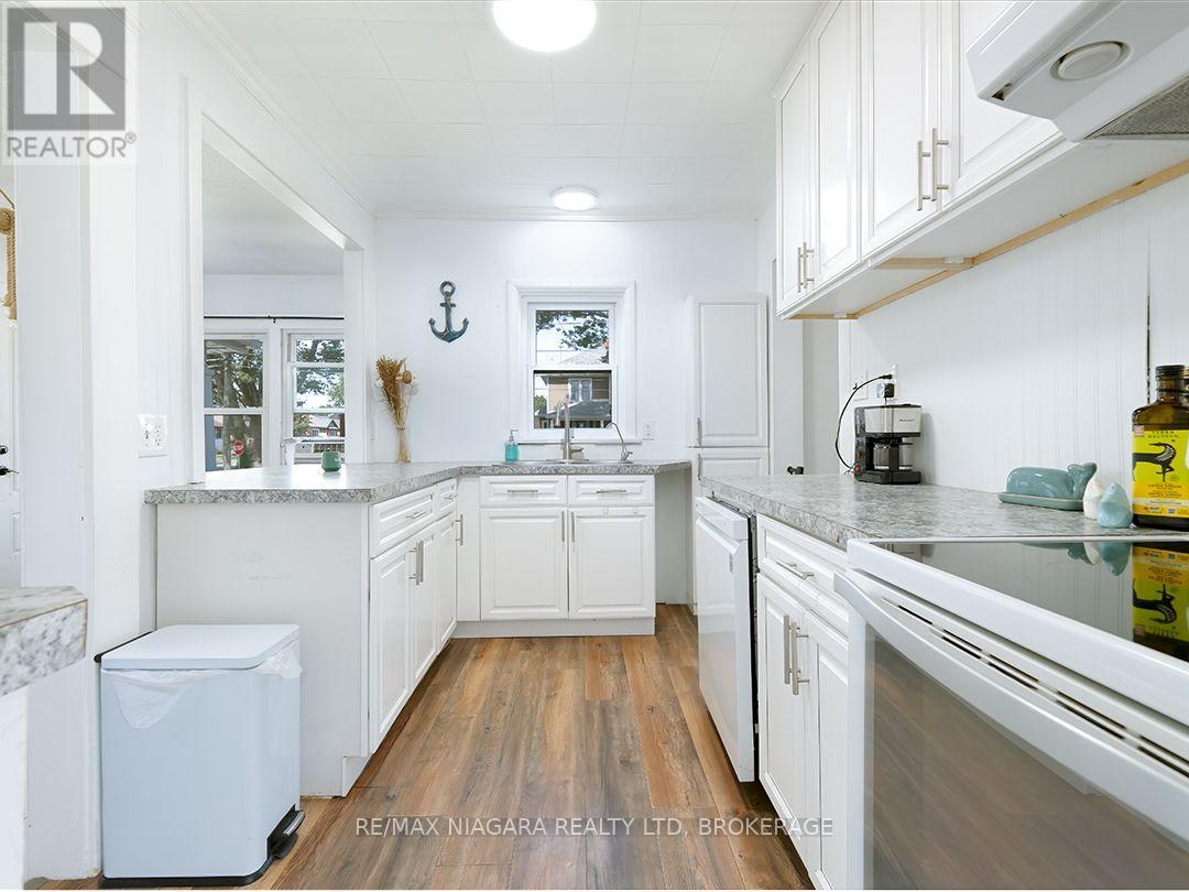 129 FOREST AVENUE - Image 8