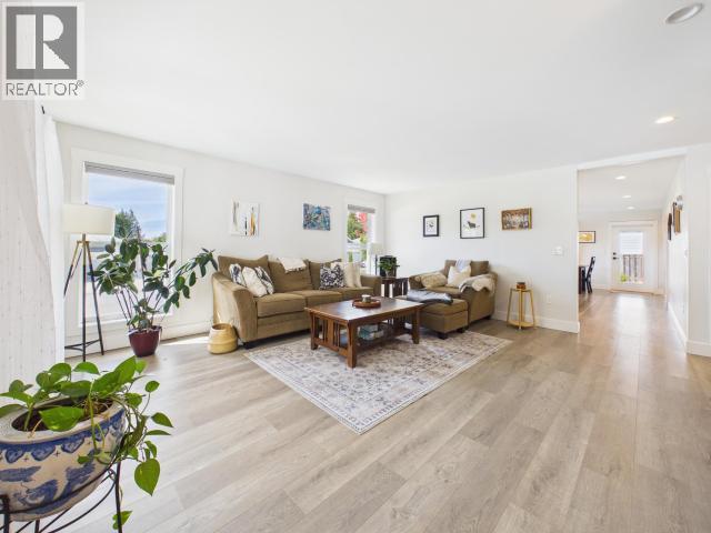 7339 LAZO STREET - 16