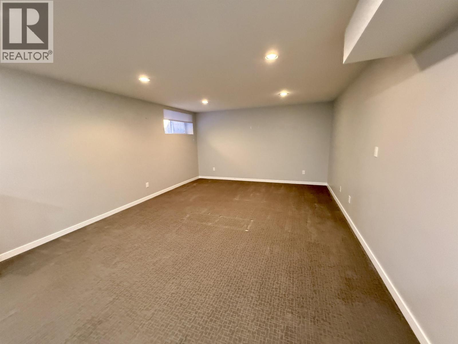 Photo 22 of 33 — 112 6525 DOMANO BOULEVARD · Prince George, BC