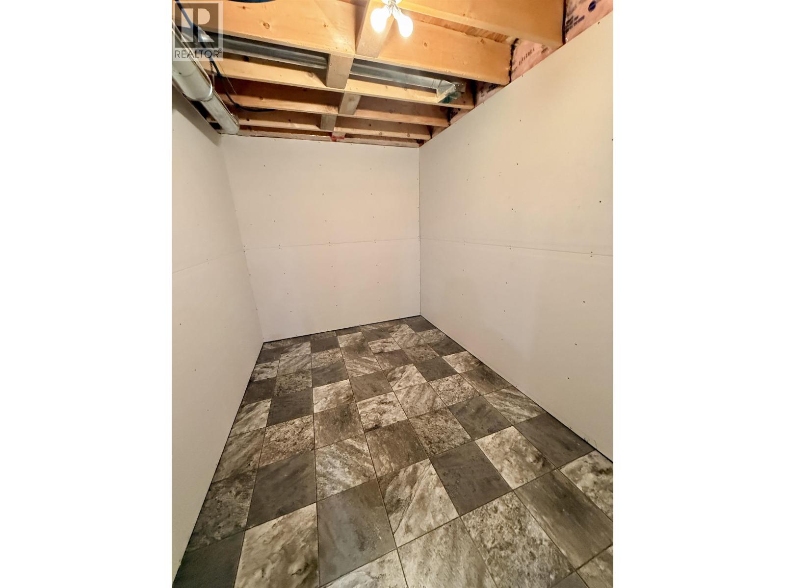 #112 6525 DOMANO BOULEVARD - 24