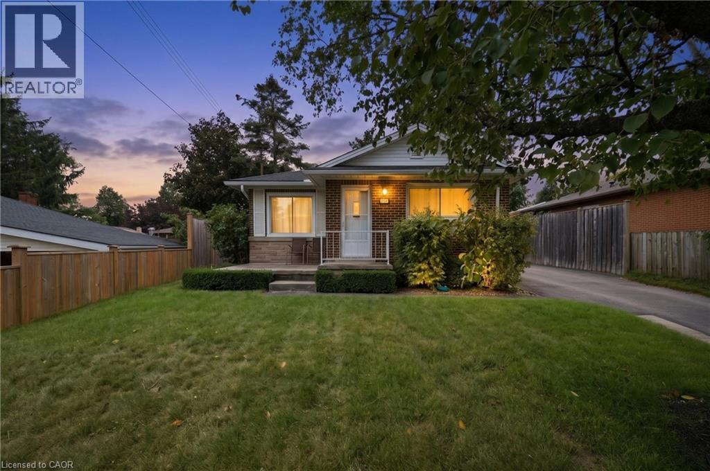 261 KIPLING Avenue - 1