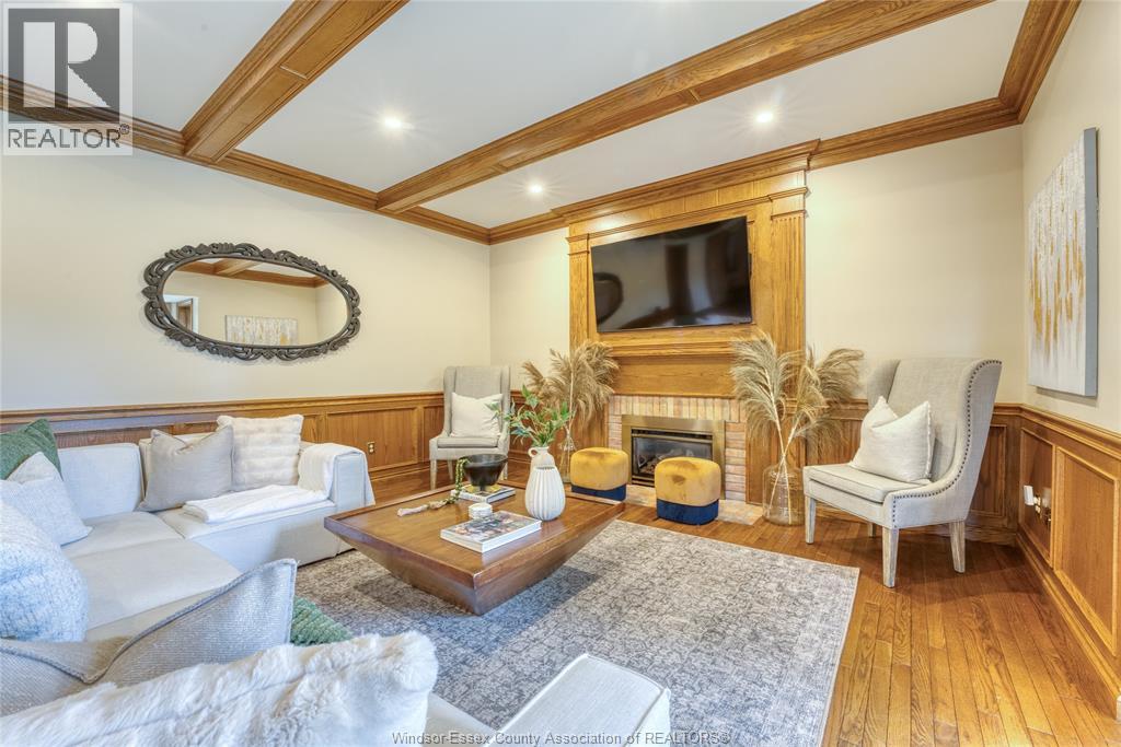 512 Bedford COURT - 14