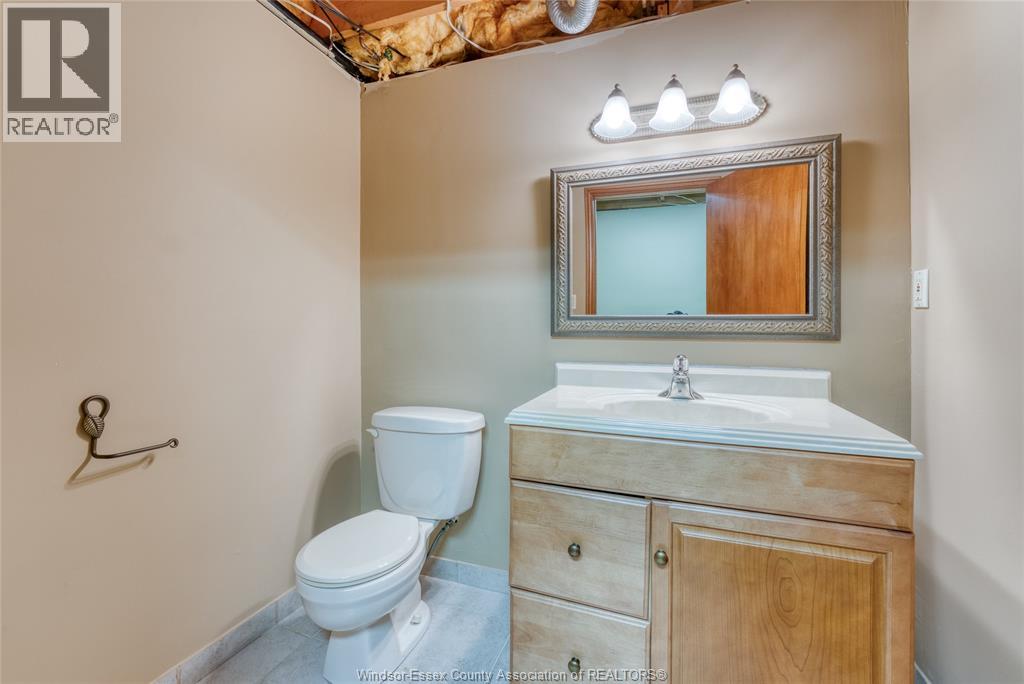 512 Bedford COURT - 43