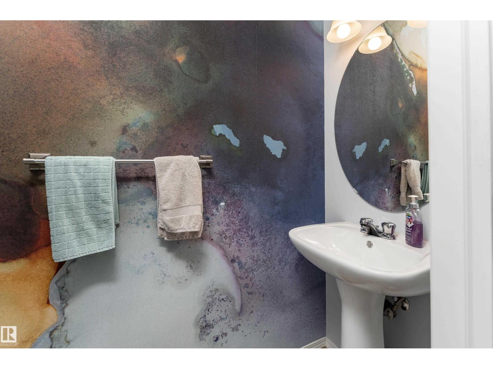 5632 203 ST NW - Image 13