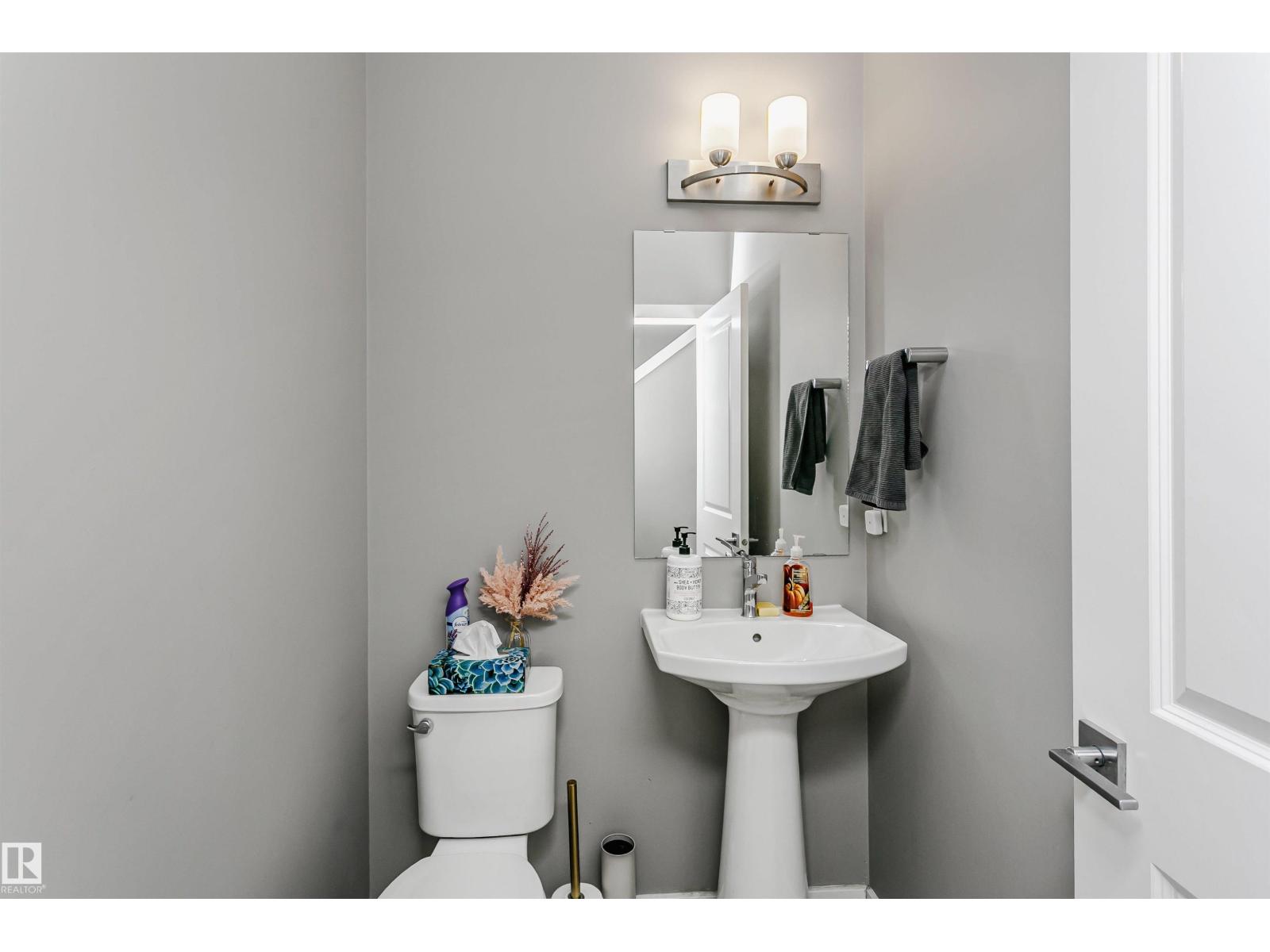 7322 CHIVERS CR SW - 11