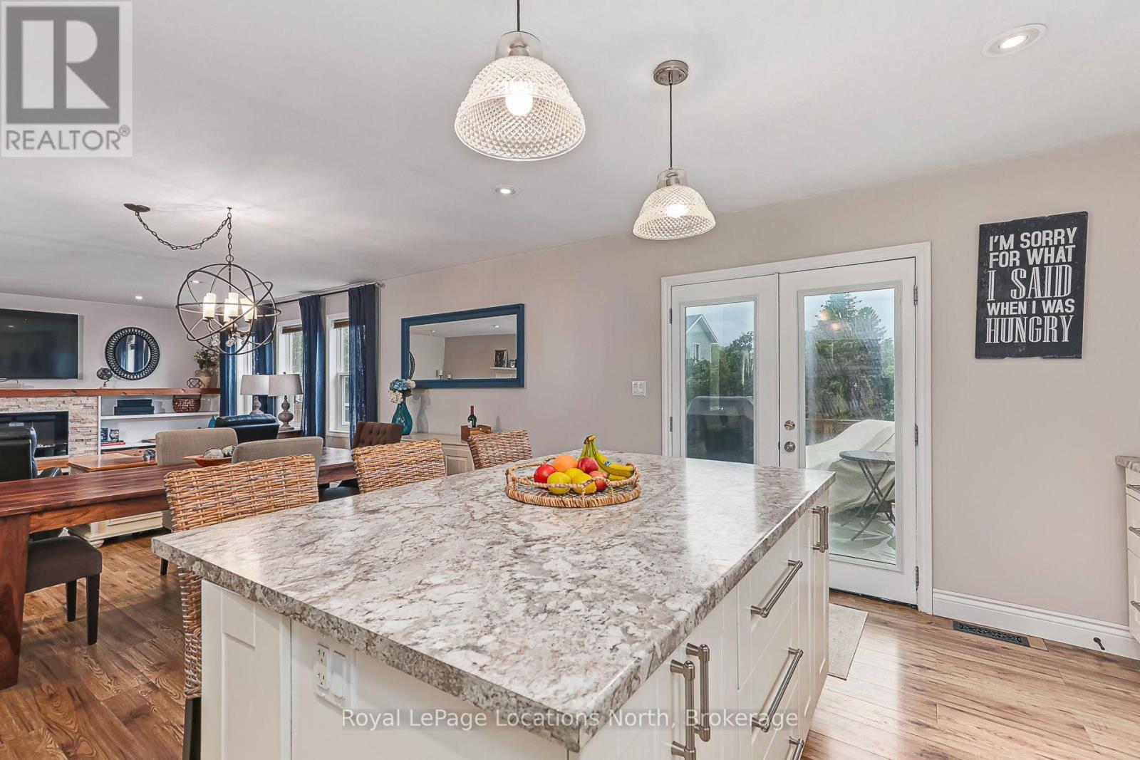121 ERIE STREET - Image 20