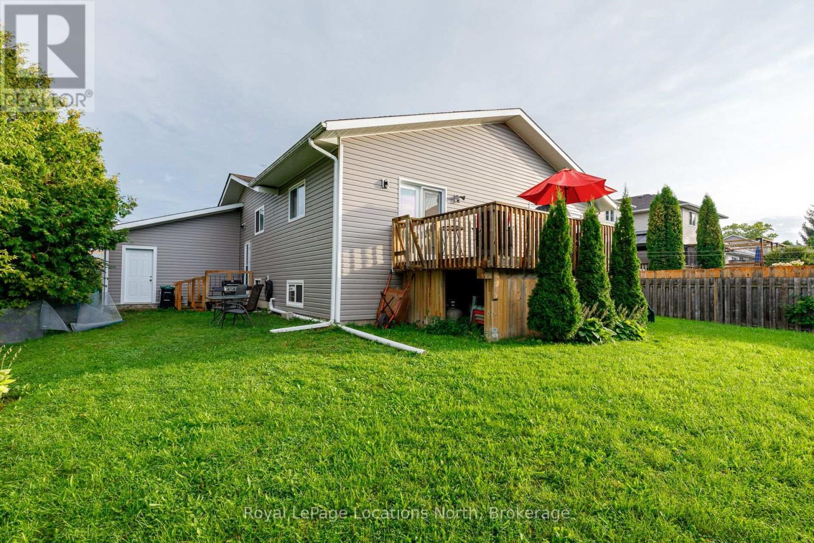 121 ERIE STREET - 46