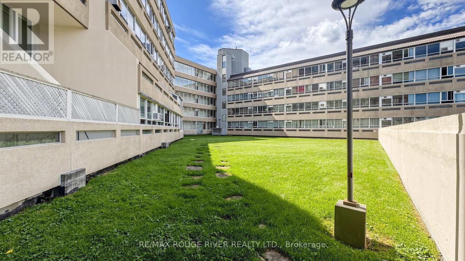 #1003 5580 SHEPPARD AVENUE E - 25