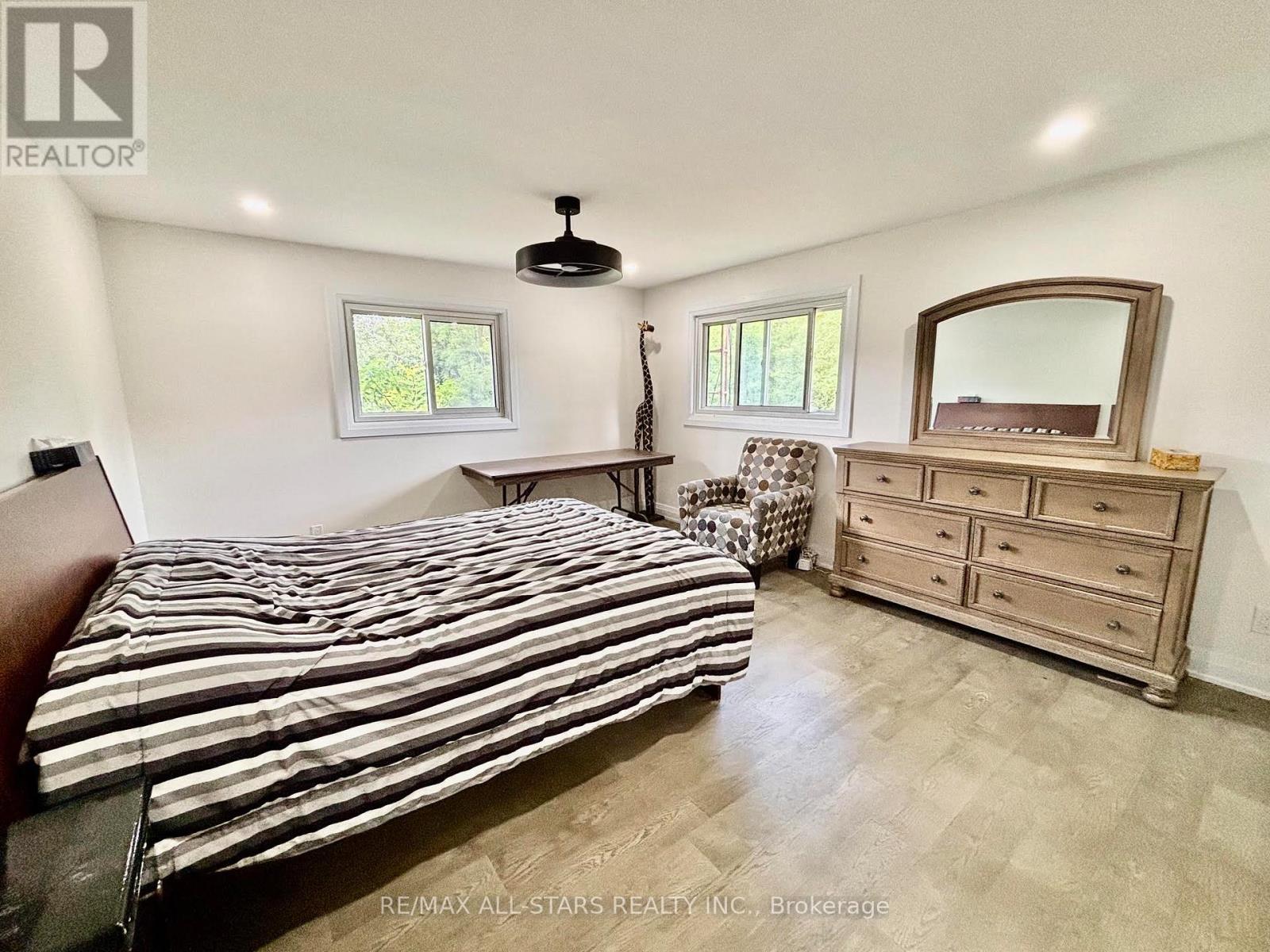 4331 MALCOLM STREET - 18