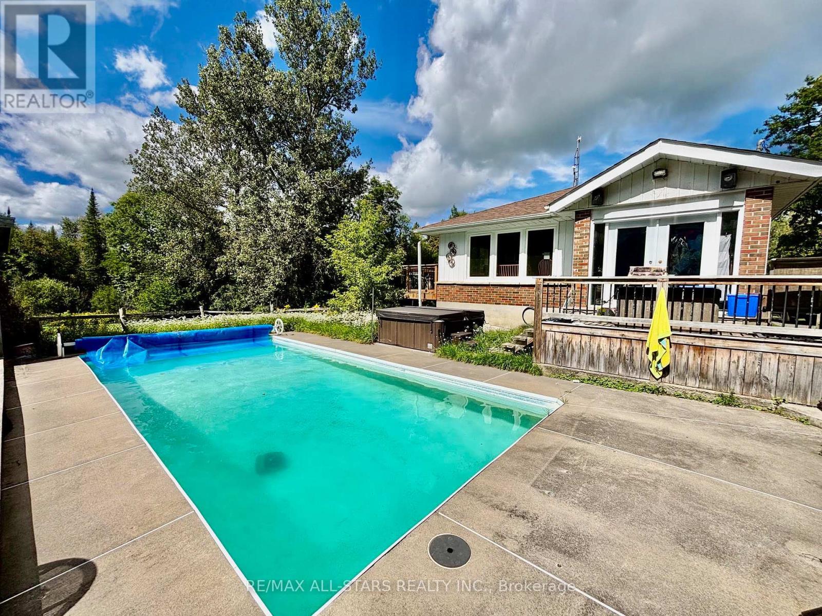 4331 MALCOLM STREET - Image 20