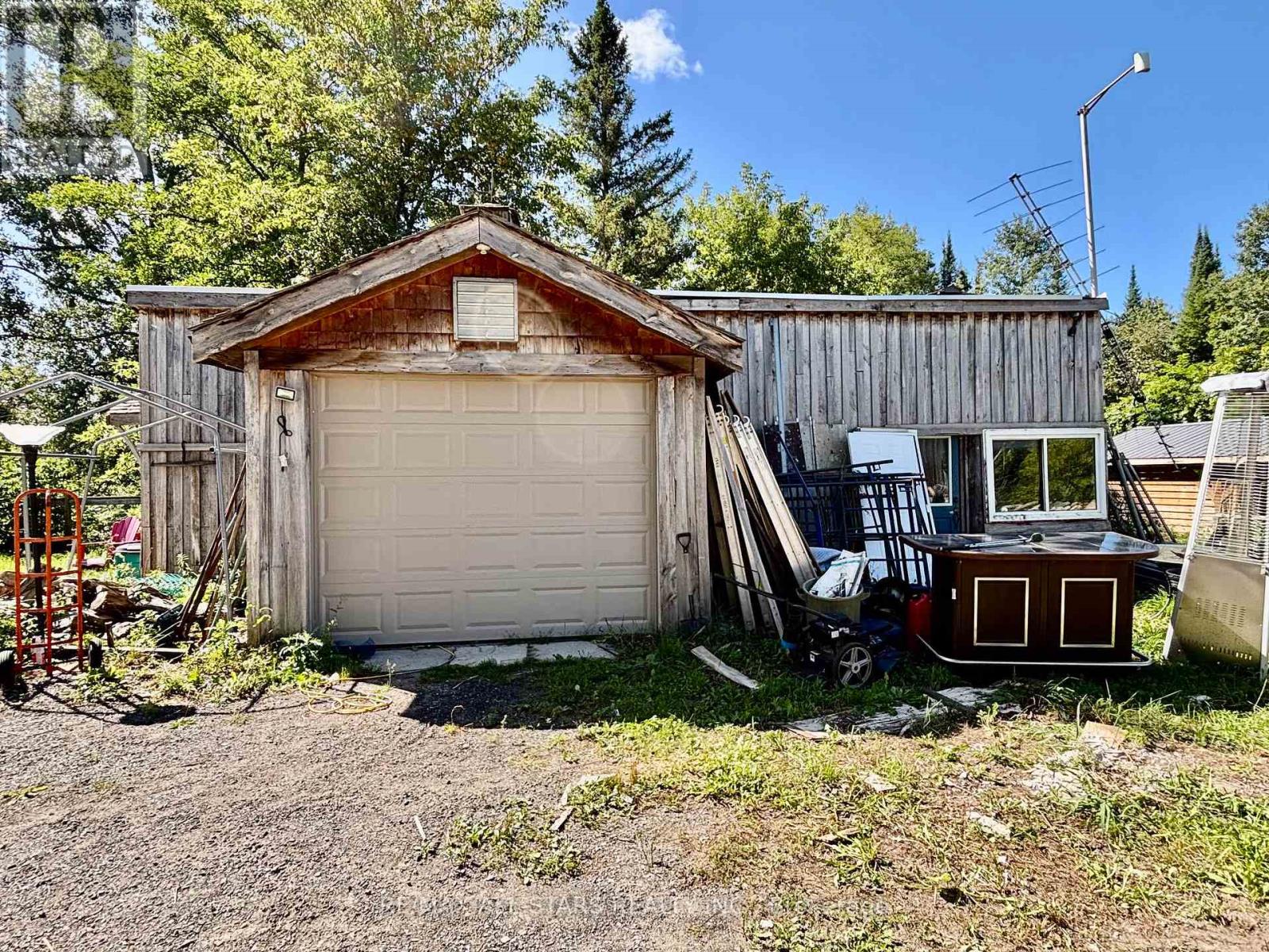 4331 MALCOLM STREET - 32
