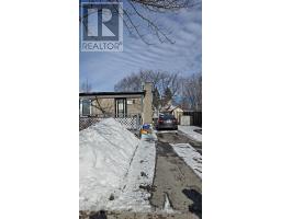 748 Krosno Boulevard, Pickering, ON L1W1G3 Photo 6