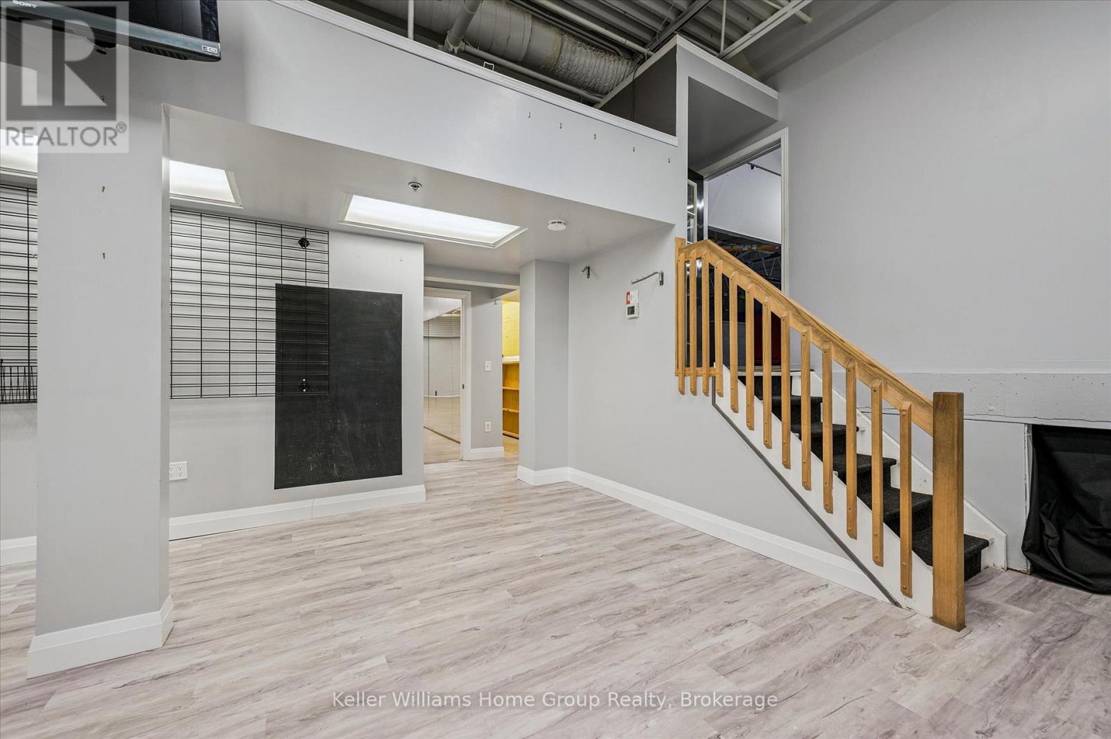 380 ST ANDREW STREET W, Centre Wellington (Fergus) — photo 17