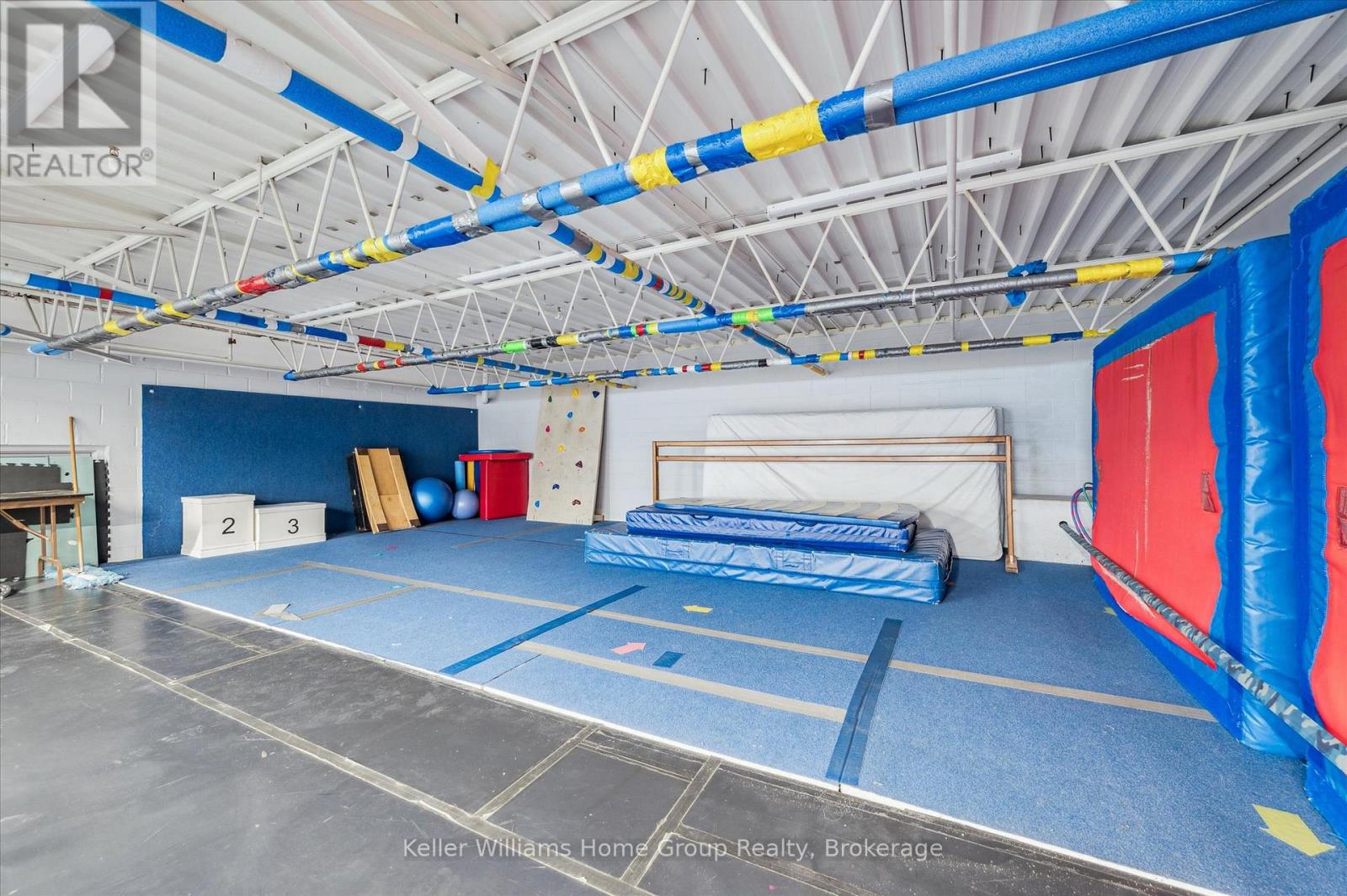 380 ST ANDREW STREET W, Centre Wellington (Fergus) — photo 20