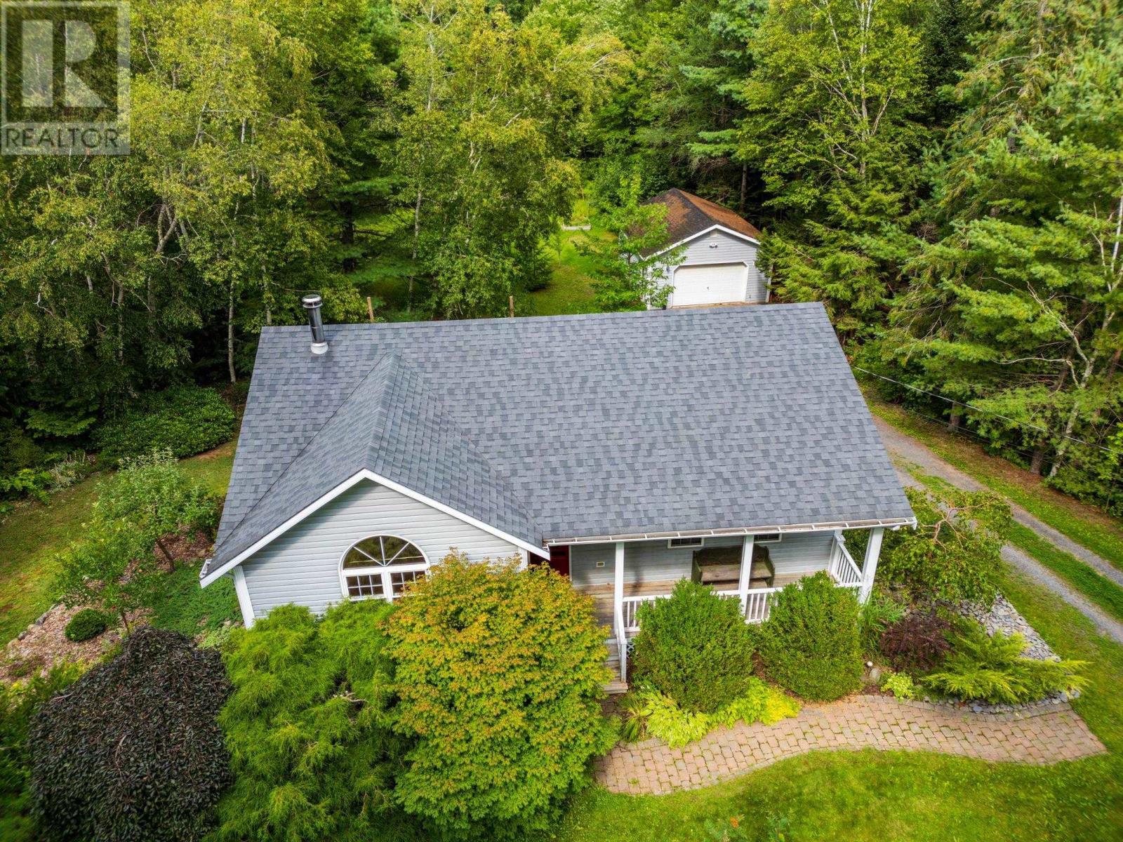 75 Lawrence Road, Windermere — photo 5