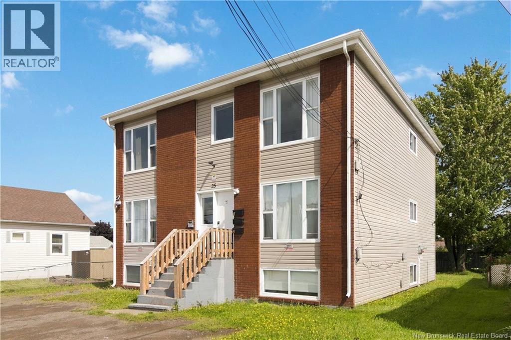 25 Terris Avenue, Moncton — photo 2