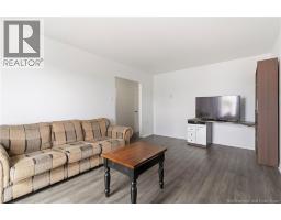 25 Terris Avenue, photo 6