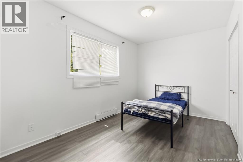 25 Terris Avenue - 11