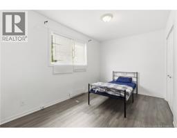 25 Terris Avenue, photo 11