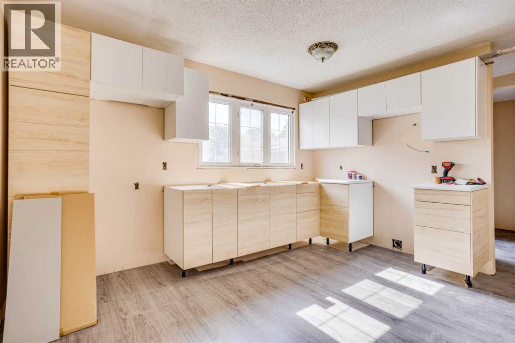 33 Poplar Crescent - 12