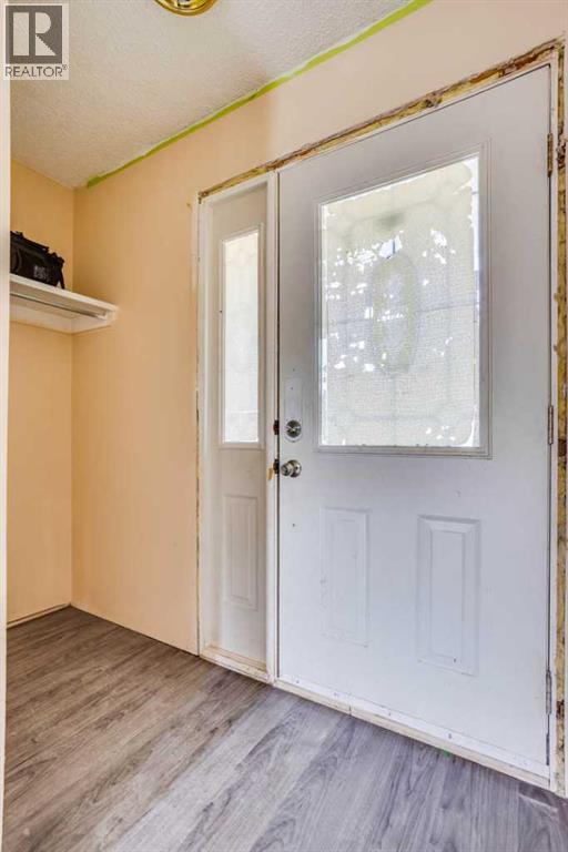 33 Poplar Crescent - Image 6