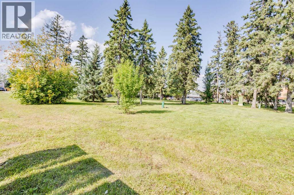 33 Poplar Crescent - Image 35