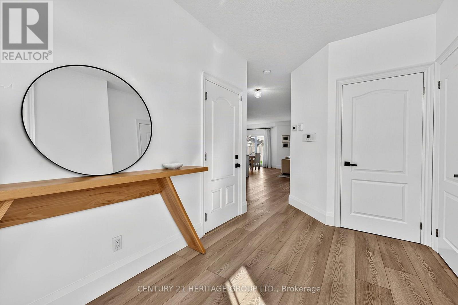 203 GRAY AVENUE, New Tecumseth (Alliston) — photo 4