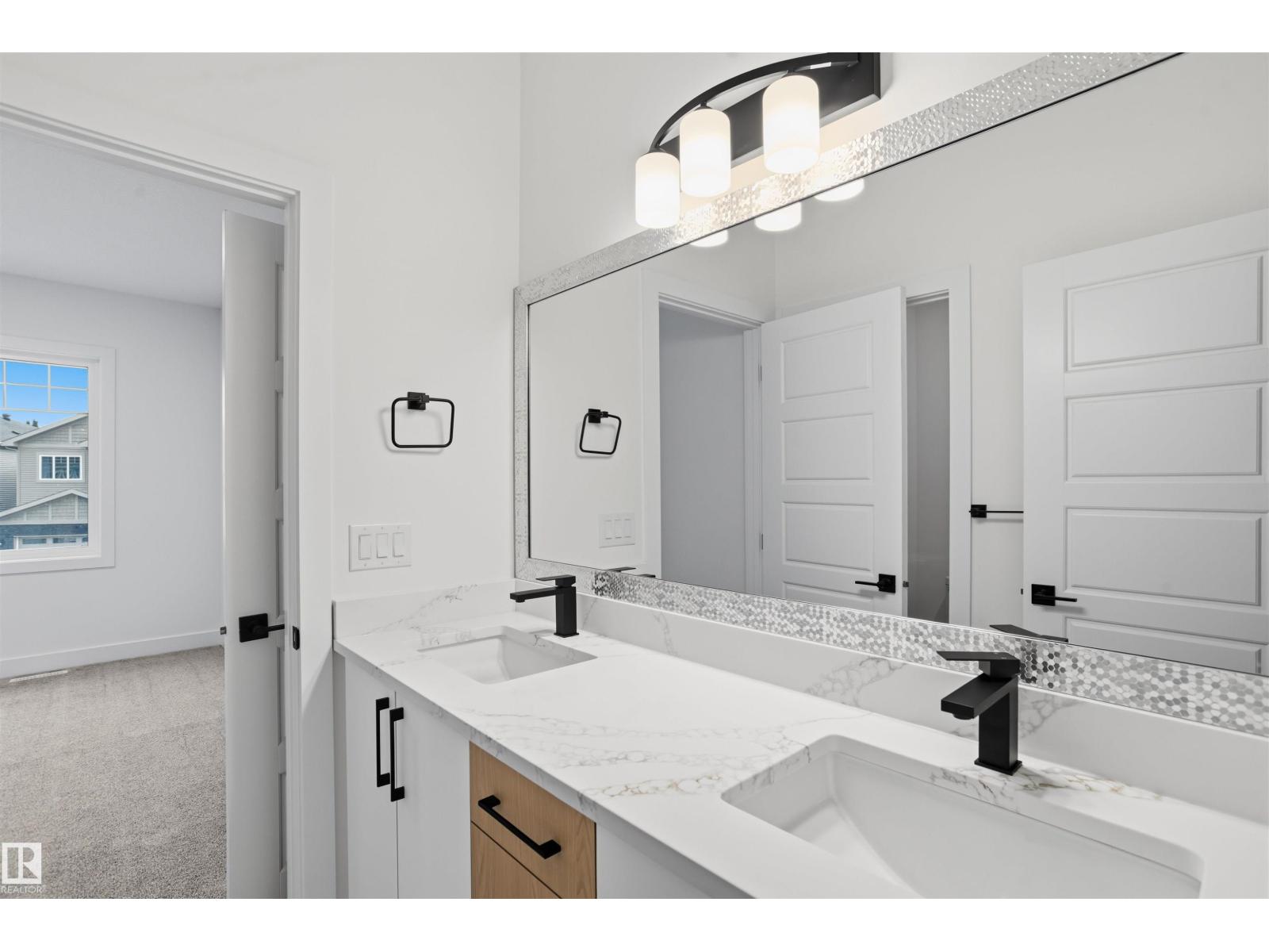 50 MEADOWGROVE LD - 38